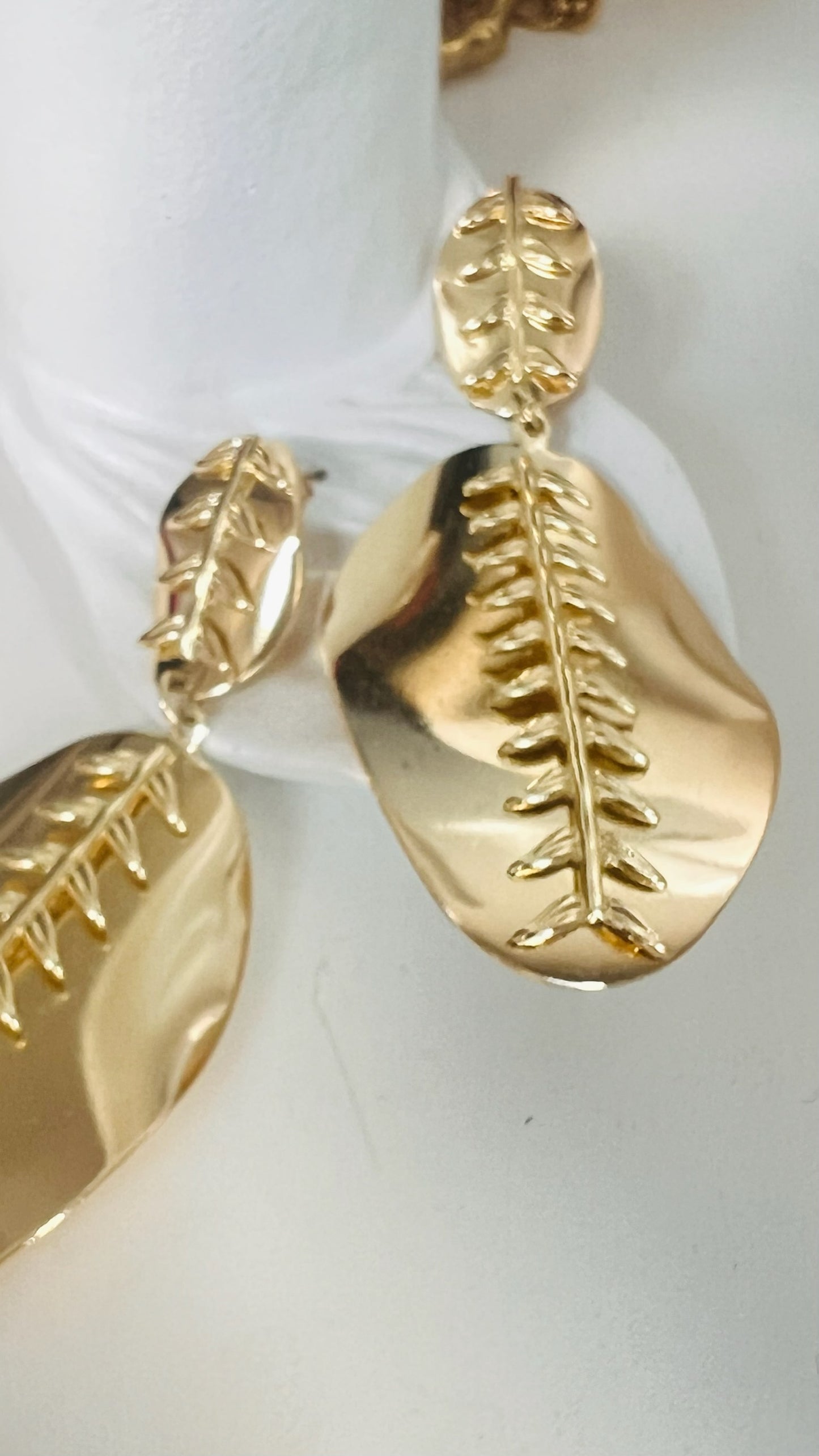 Aretes Leaf