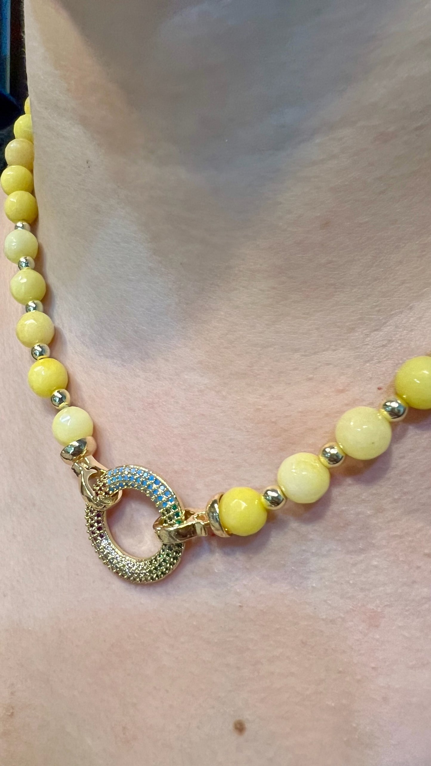 Juego Collar & Aretes Dorothea Yellow