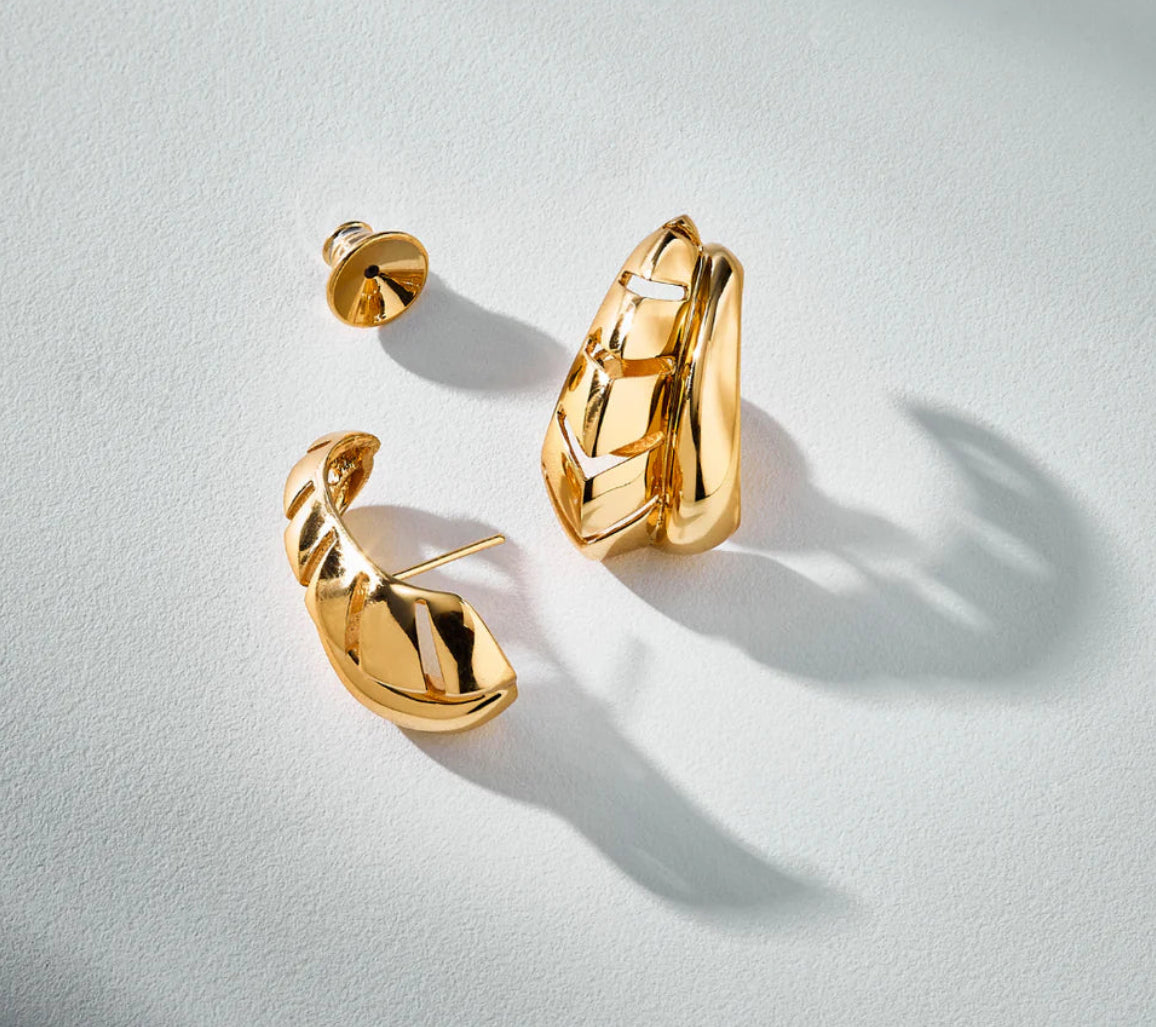 Ivy Earhook