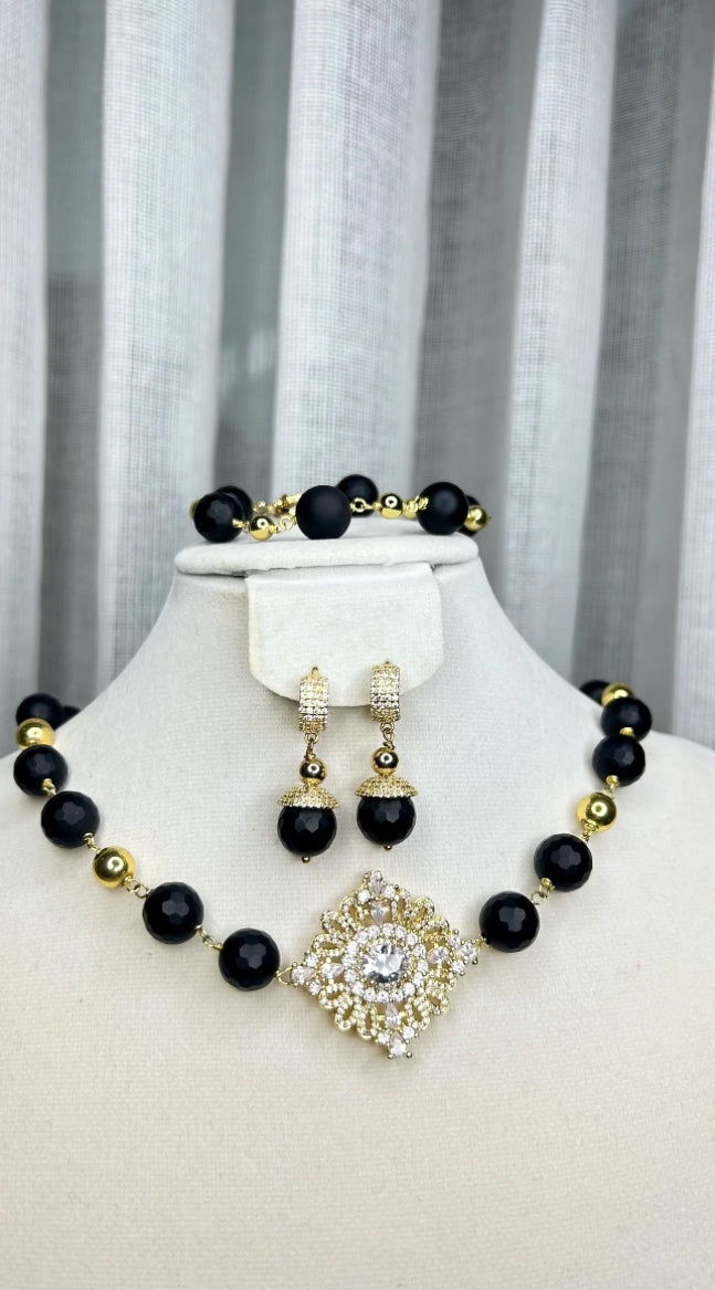 Aretes Celia