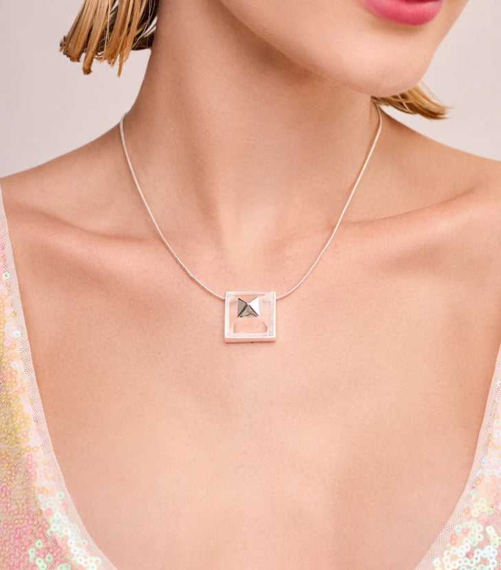 Vértice Necklace