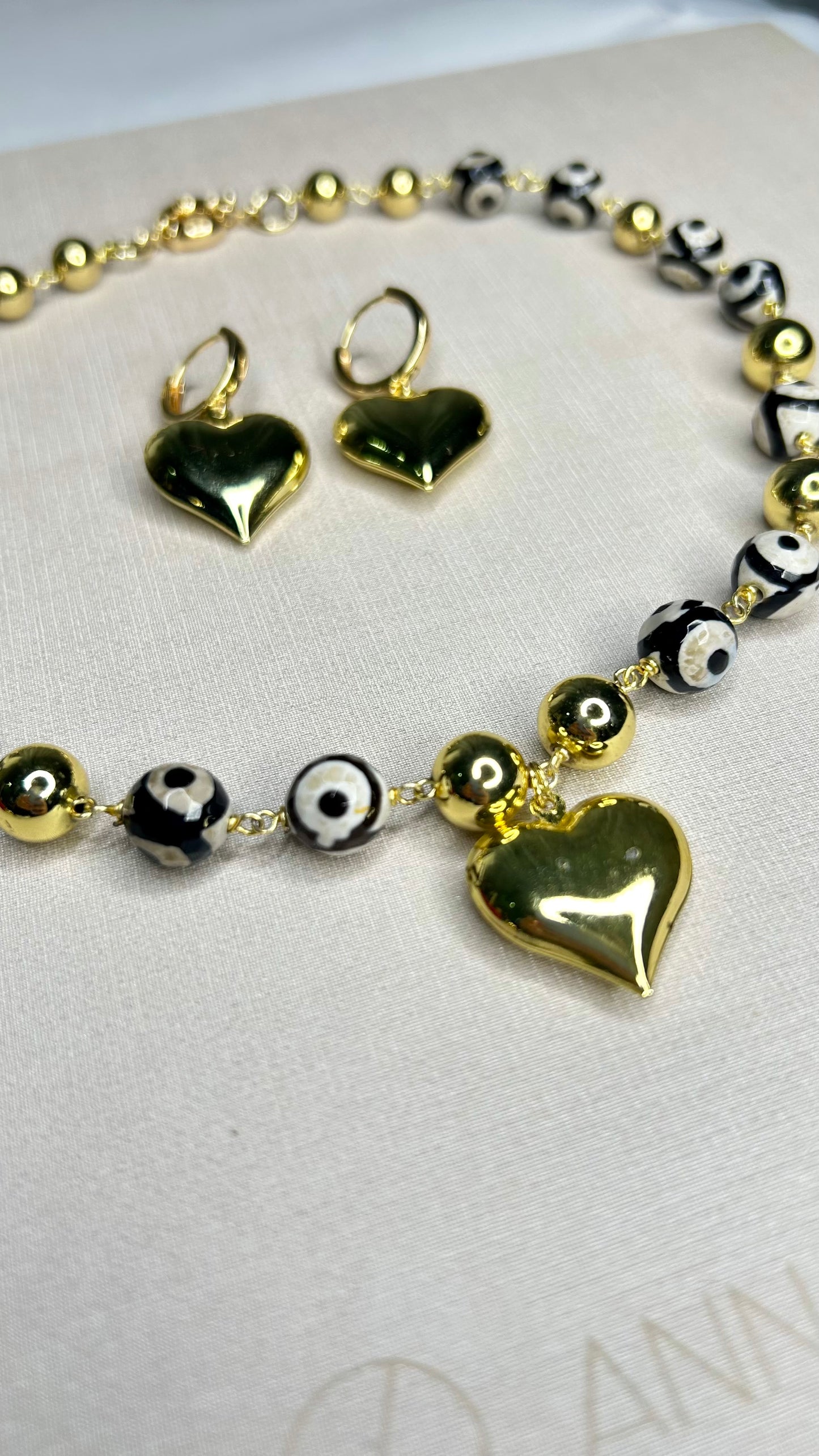 Juego Collar & Aretes Heart Cobra