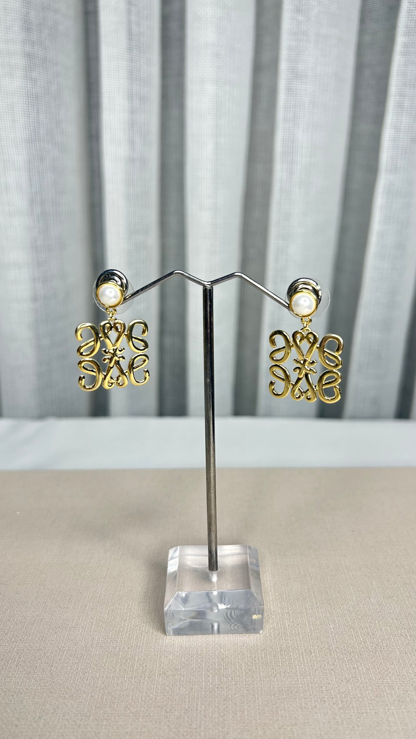 Aretes Riley