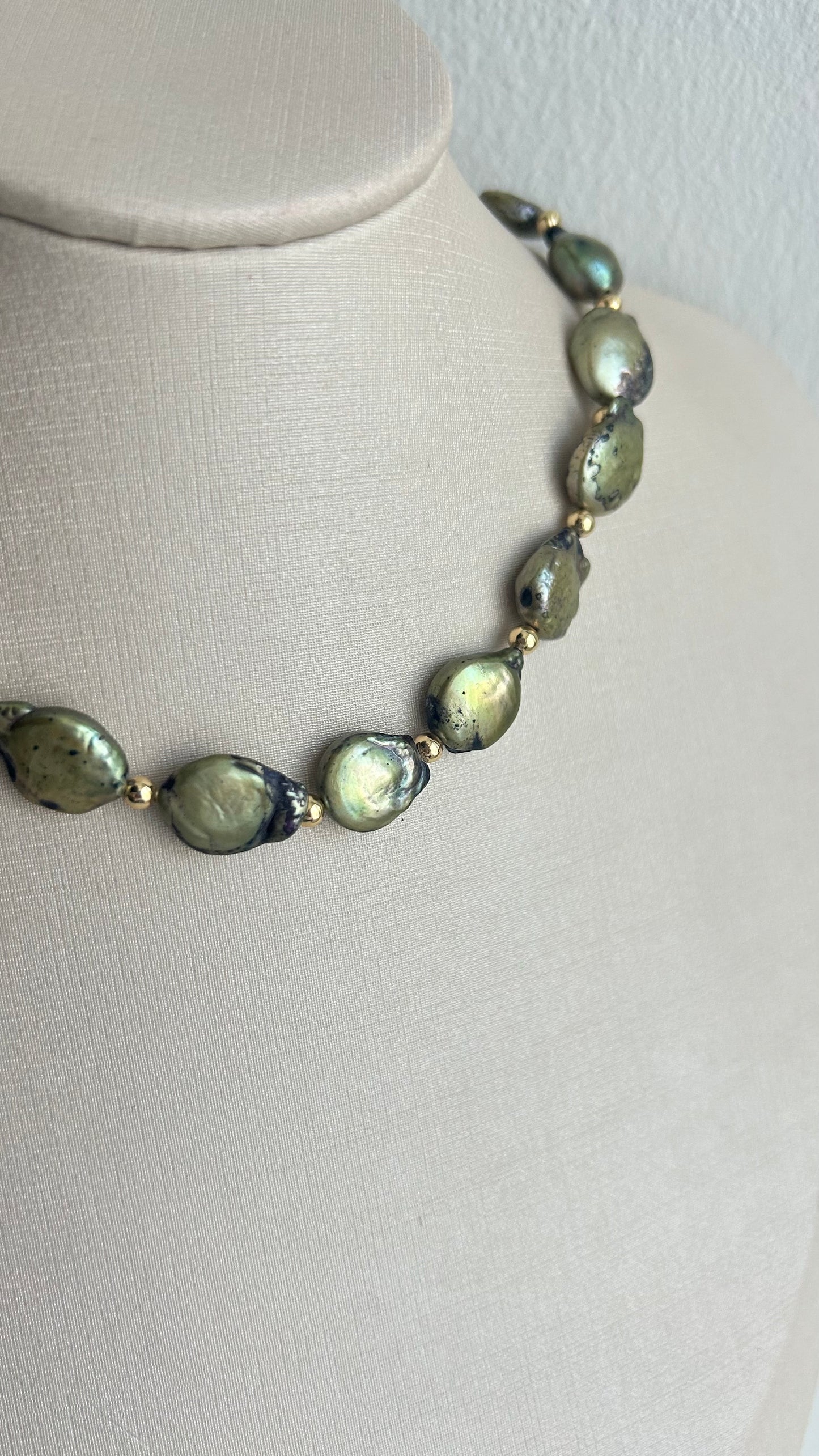 Collar Venus (Cuatro)