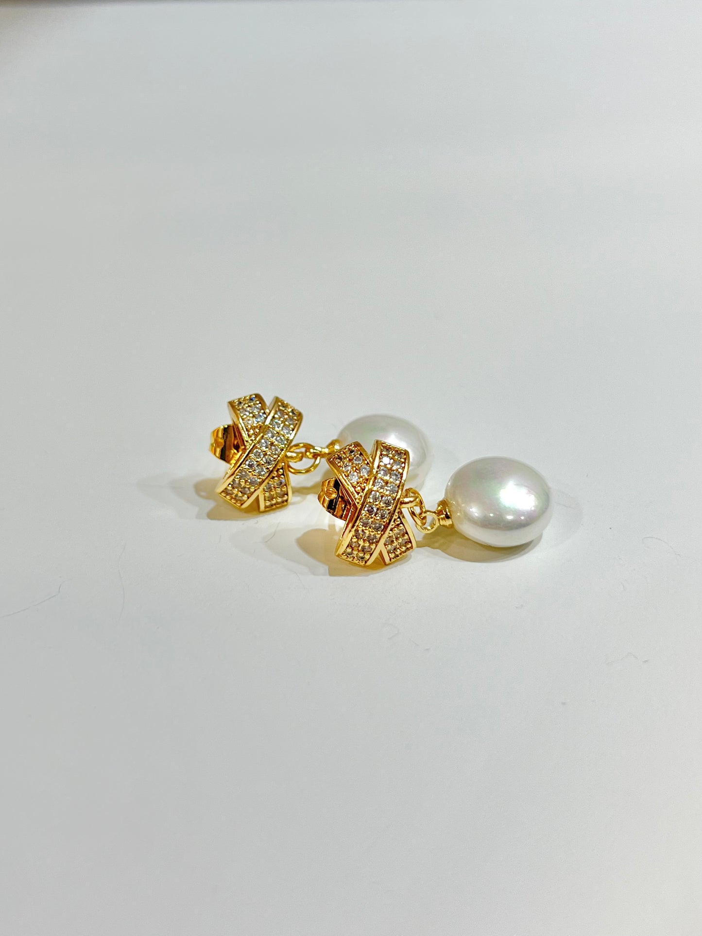Aretes Noli