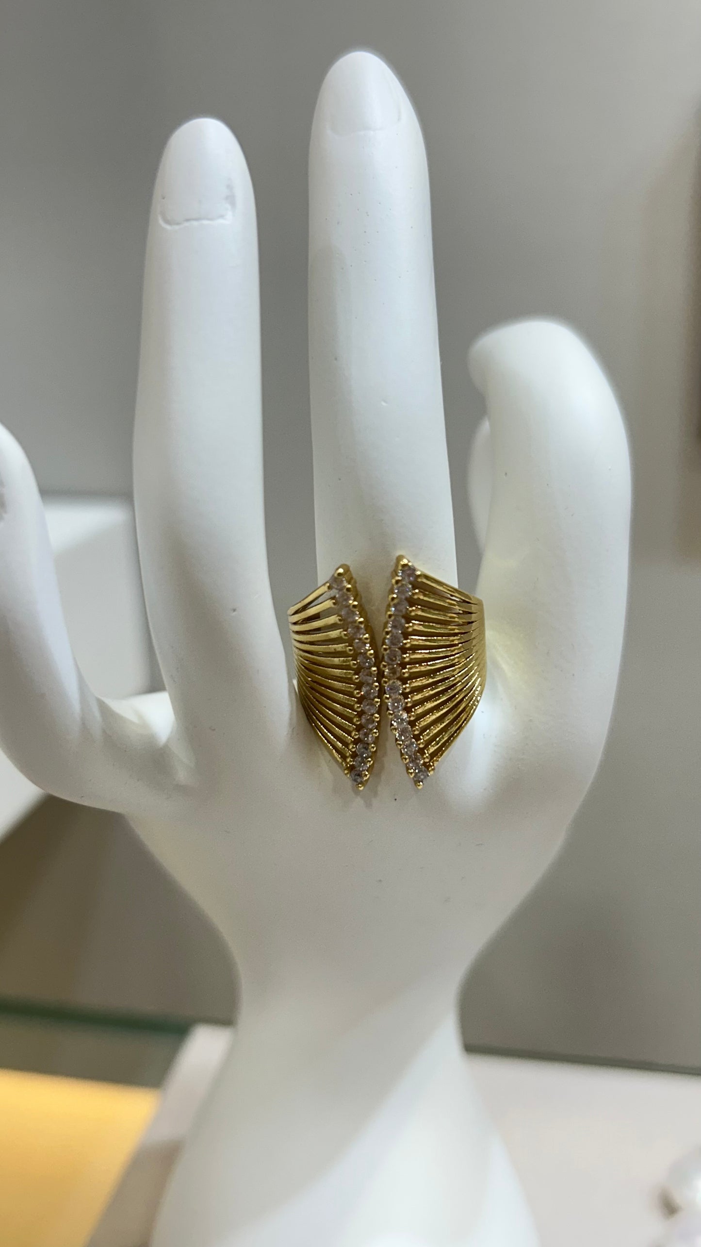 Anillo Esly