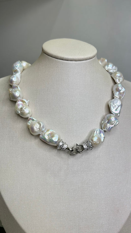 Collar Kire
