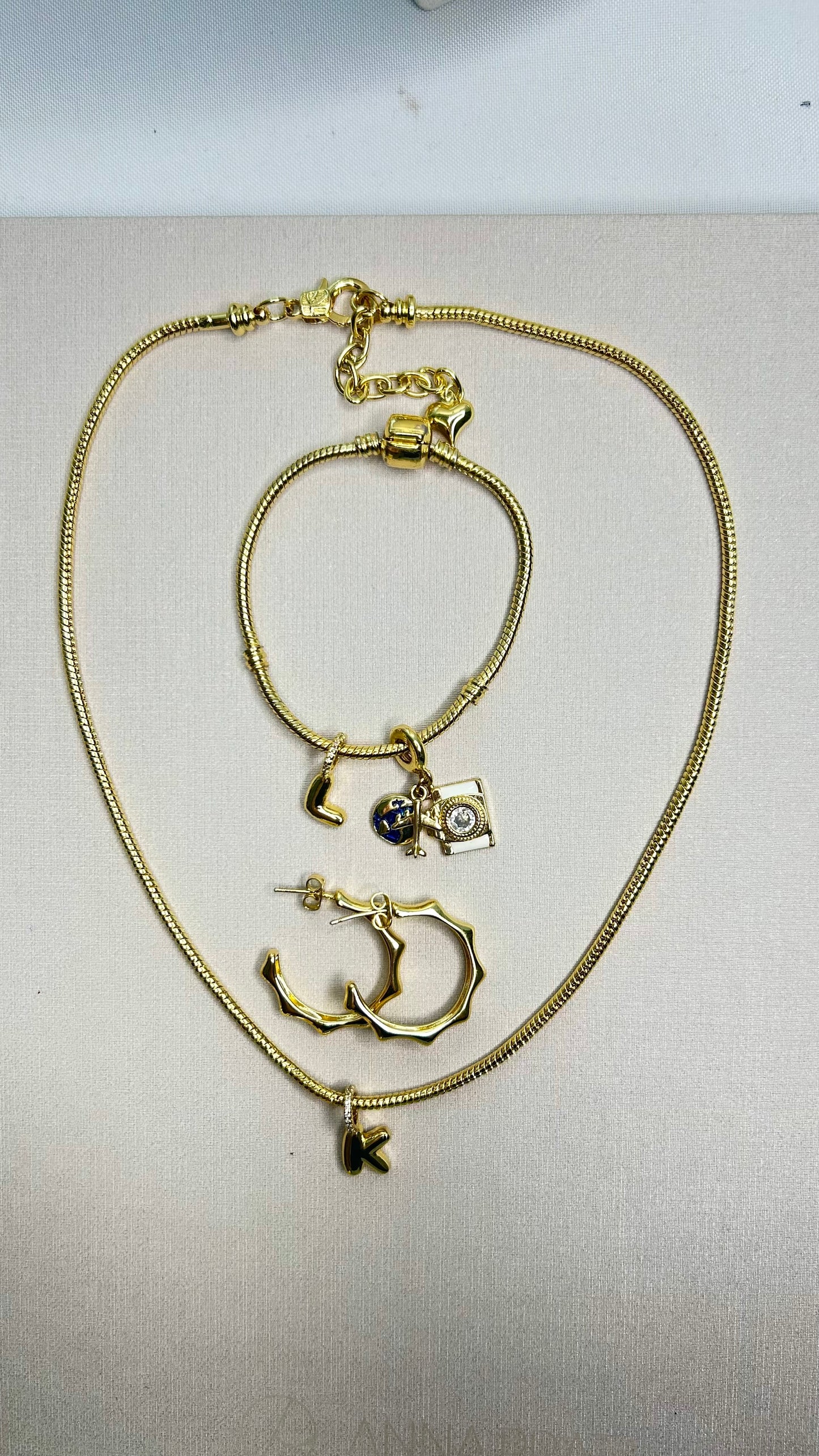 Juego Cadena, Aretes & Pulsera Pandora