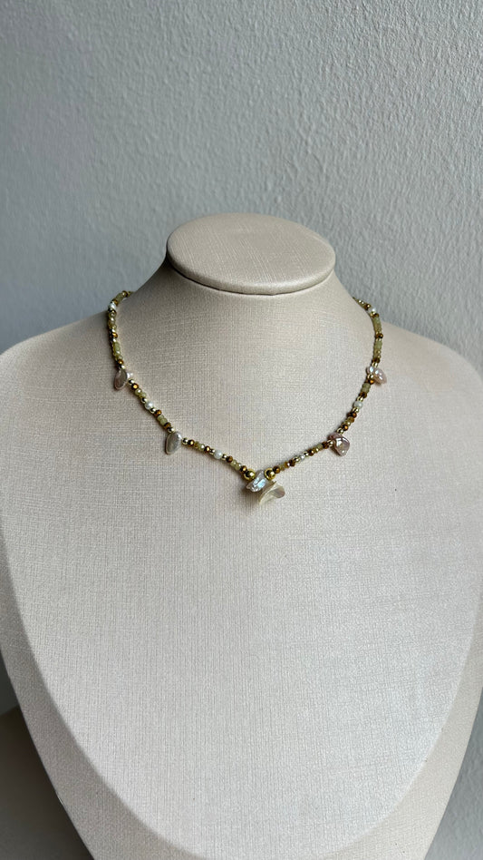 Collar Small Shells