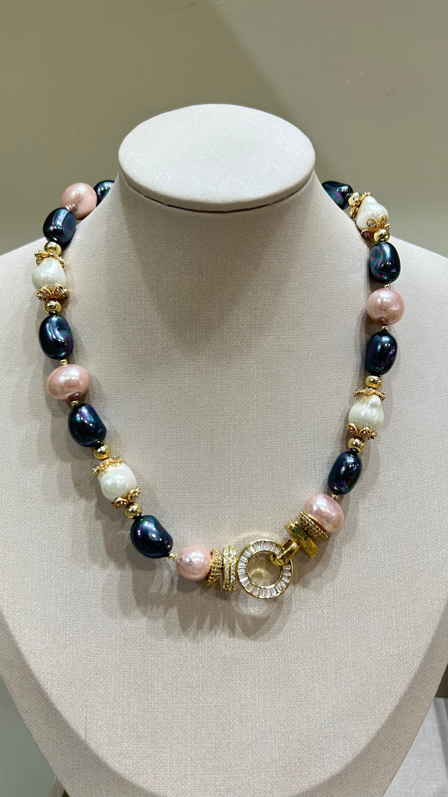 Collar Clella