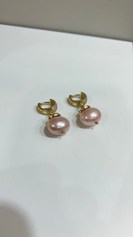 Aretes Clella