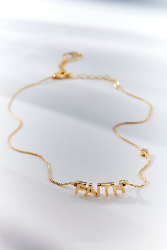 Collar Fé