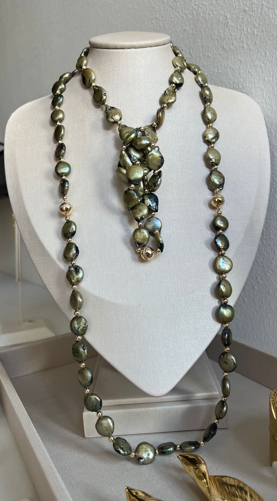 Collar Venus (Cuatro)